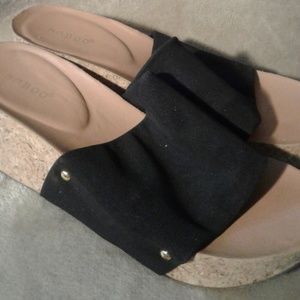 Blacck clogs 8